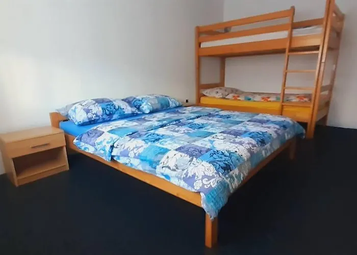 Vinara * Kupres (Canton 10)